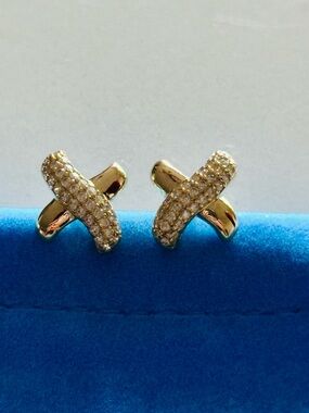 Gold Over 925 Pavé X Kiss Stud Earrings